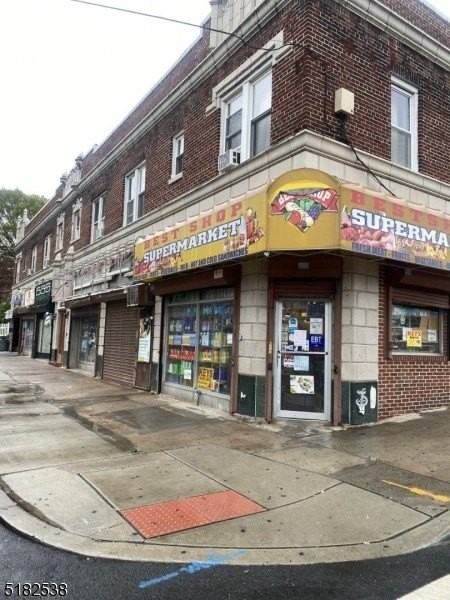 555 Westminster Avenue #3