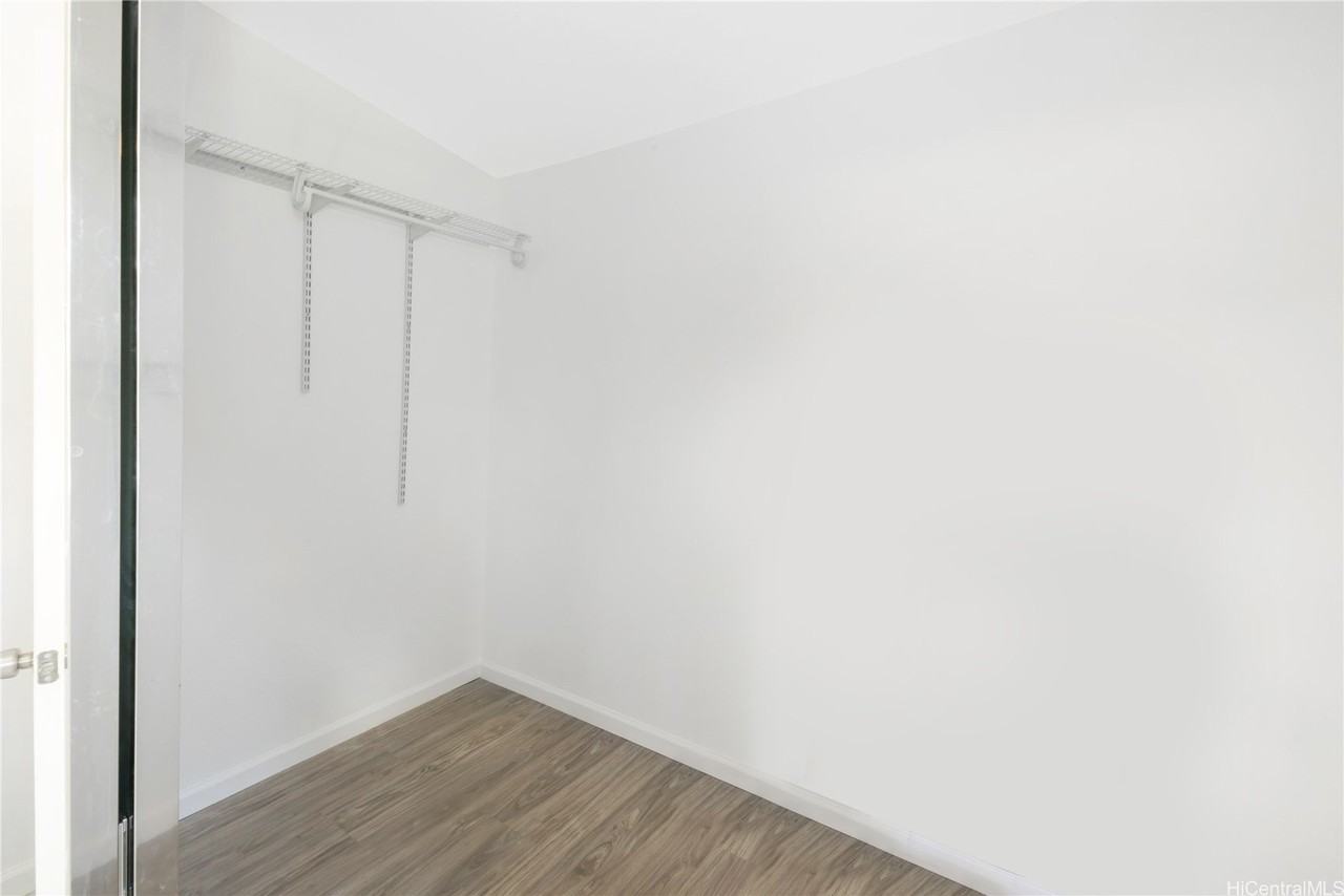 87-212 Holopono St Unit B #B - Photo 6 of 9