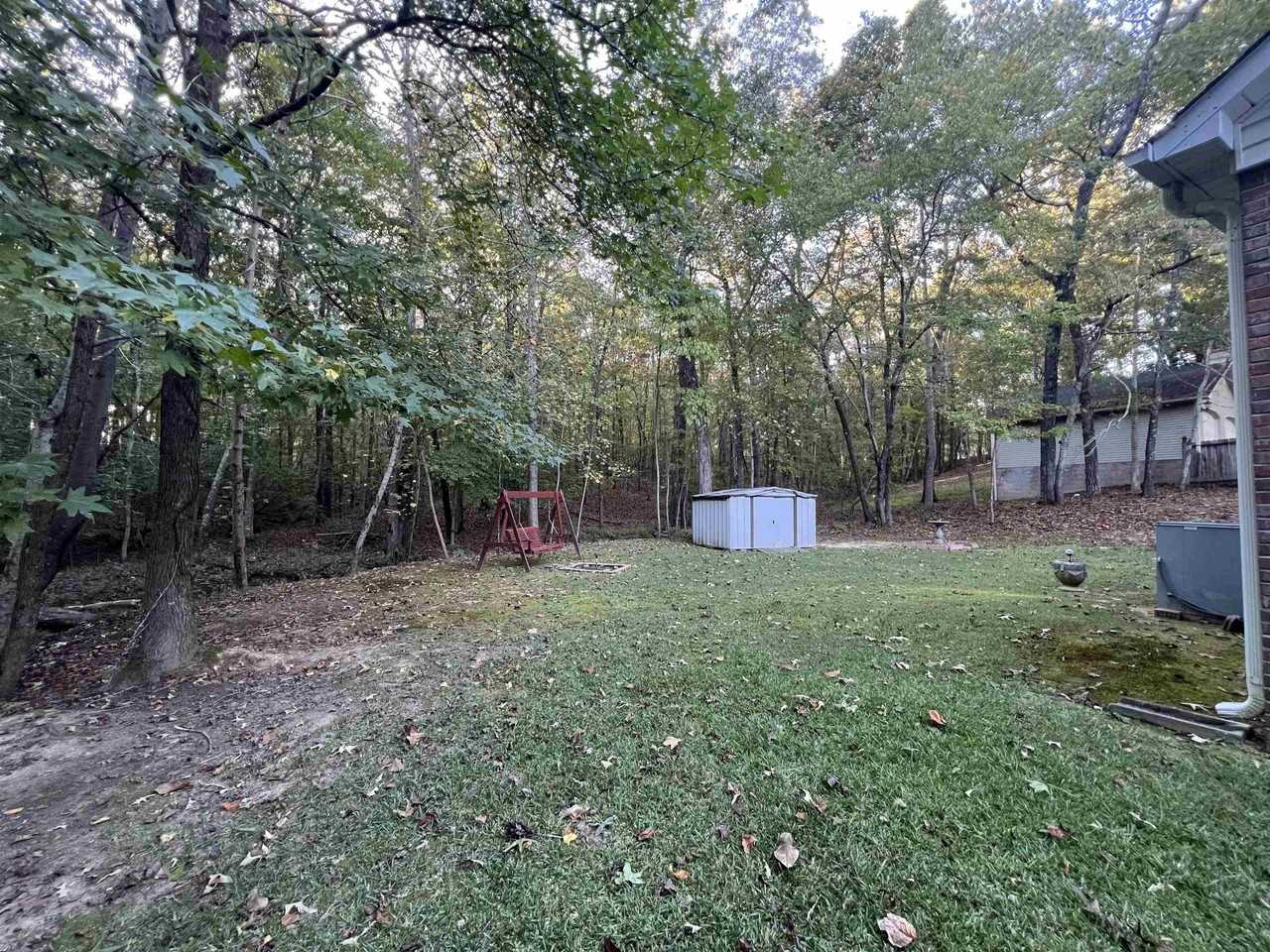 671 Jenny Street - Photo 3 of 21