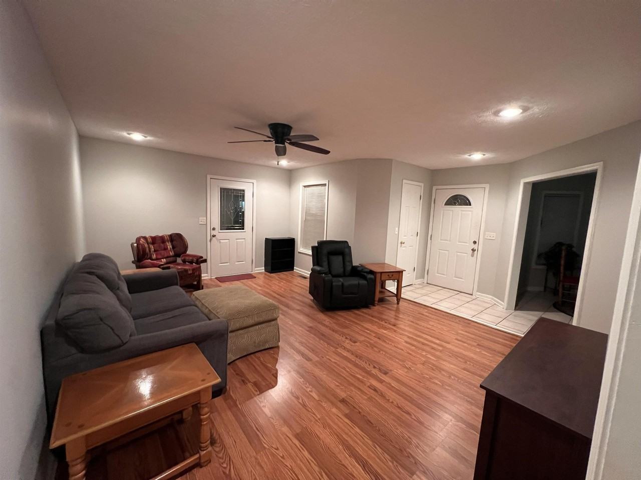 671 Jenny Street - Photo 6 of 21