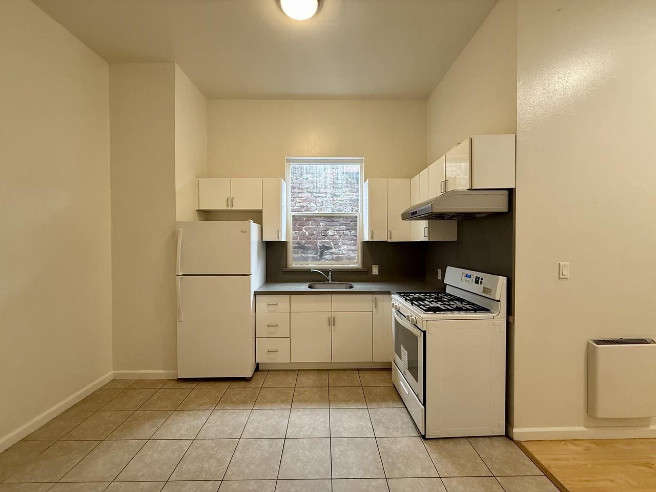 2315 Mission Street - Photo 3 of 9