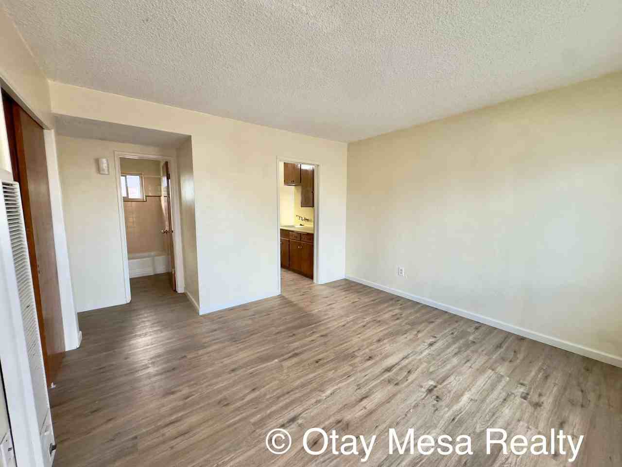 970 Seacoast Drive - Photo 3 of 6