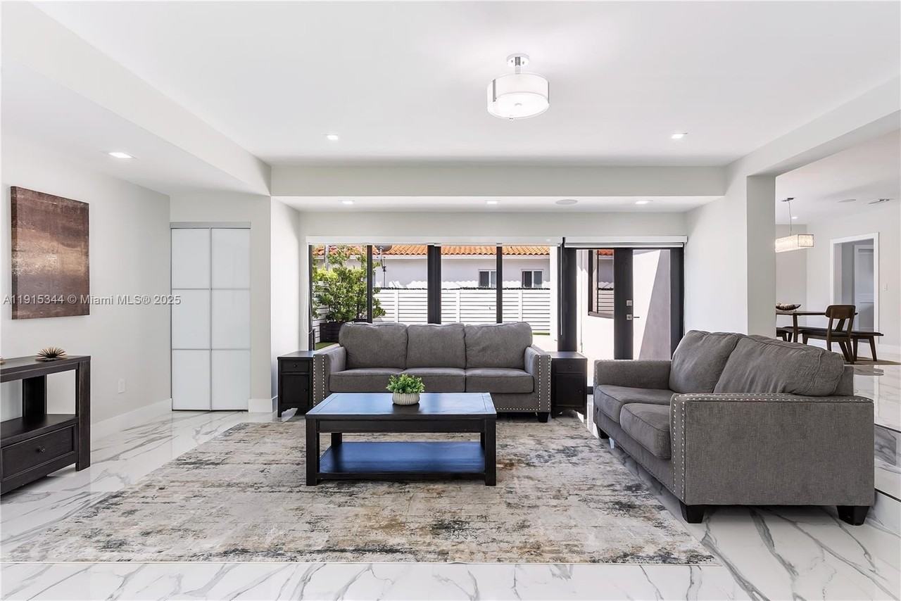 1600 Micanopy Ave - Photo 7 of 25