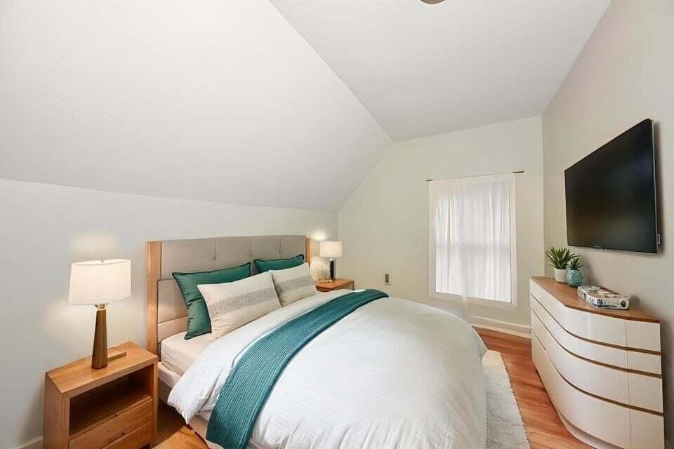 2166 S 6th St - Photo 6 of 12