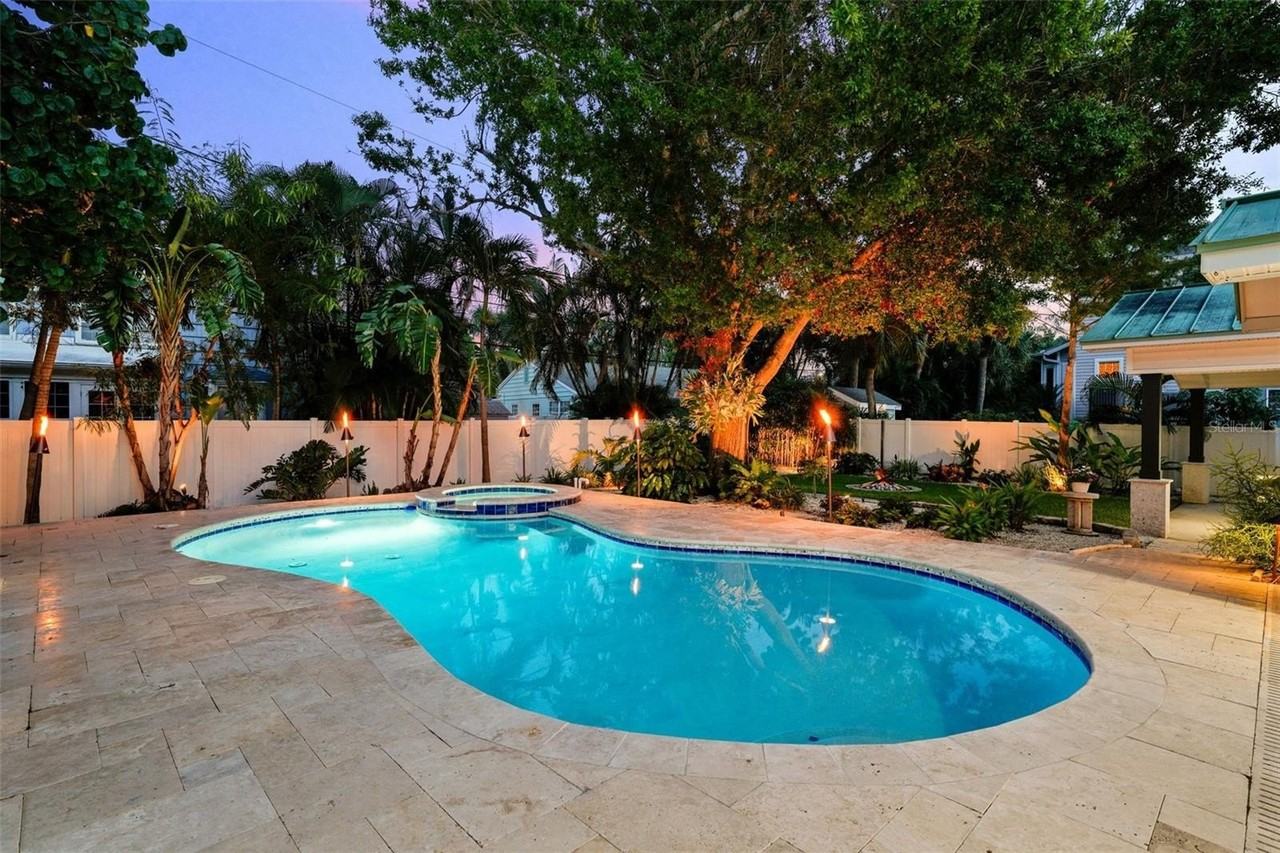 759 Lantana Ave - Photo 3 of 50