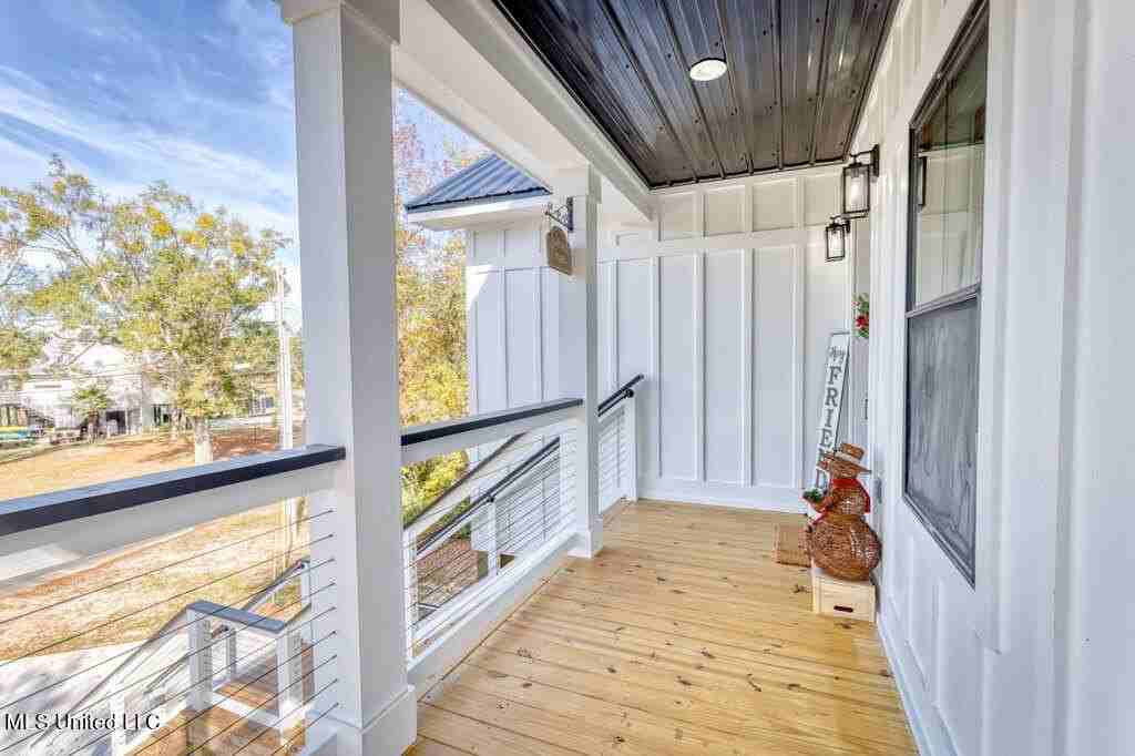4441 Audubon Trl - Photo 3 of 44