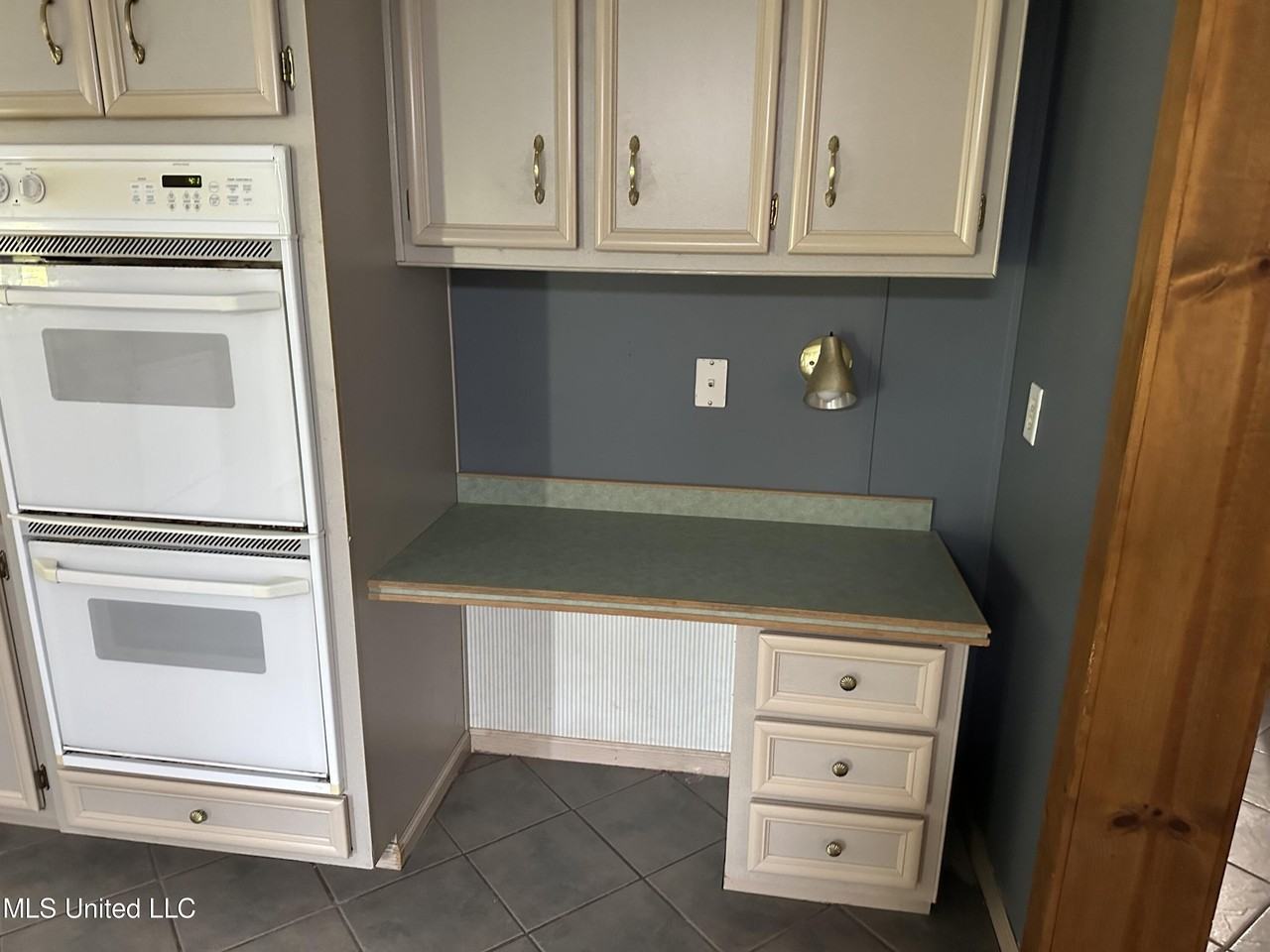 6601 Woodlake Lane - Photo 6 of 22