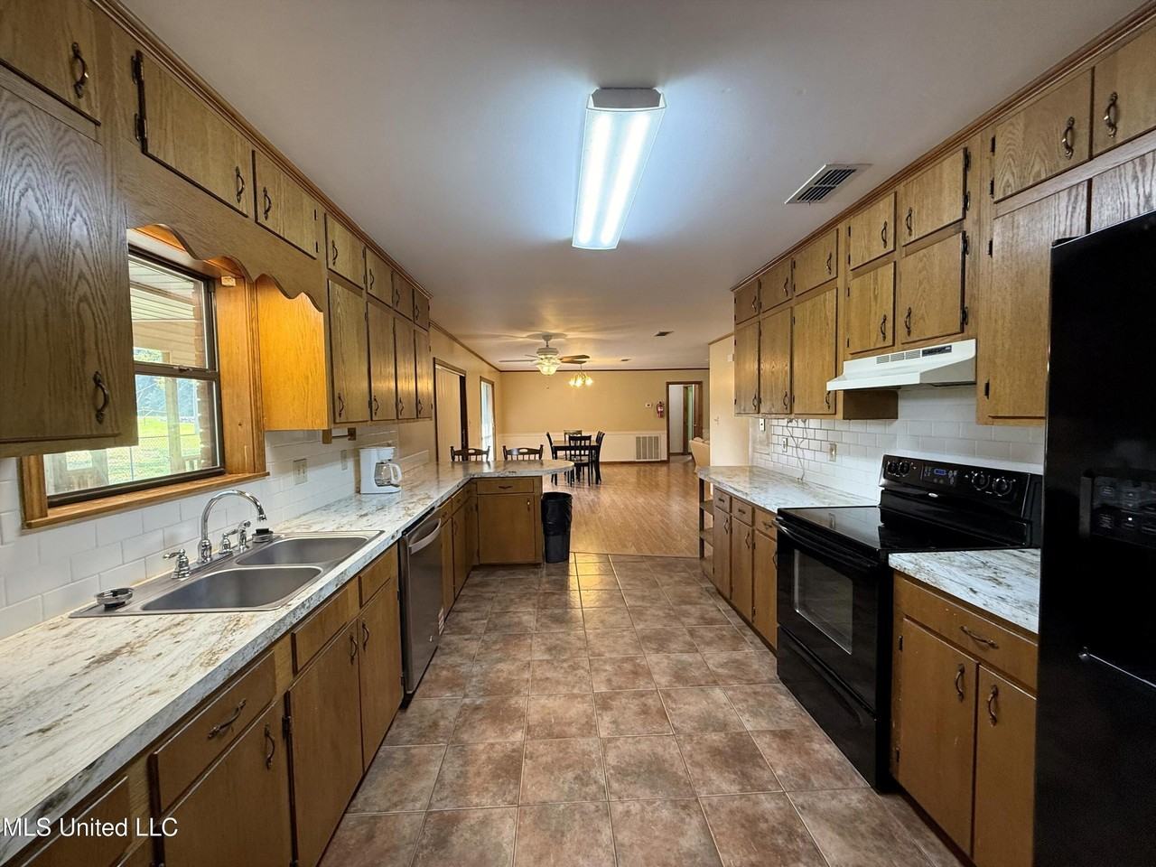 1061A Campground Rd - Photo 2 of 27