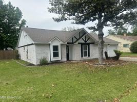 featured image of 696 Apuwai Place