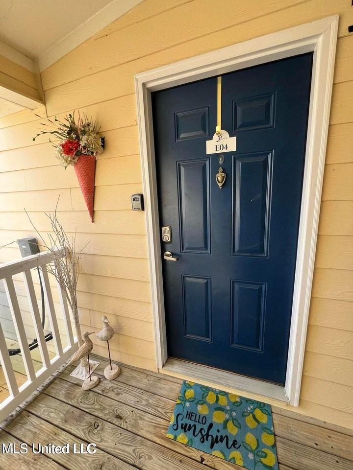 2421 Beachview Drive #E4 - Photo 2 of 25