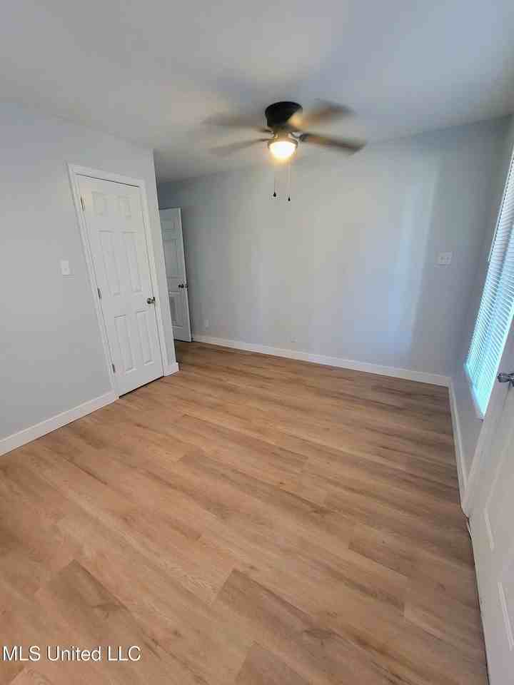 511 32nd Street #5 - Photo 7 of 7