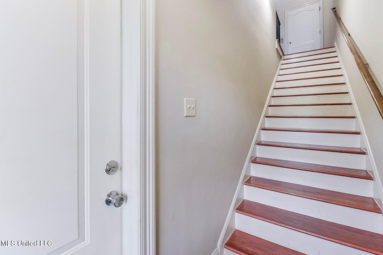 25 Oak Street - Photo 2 of 25