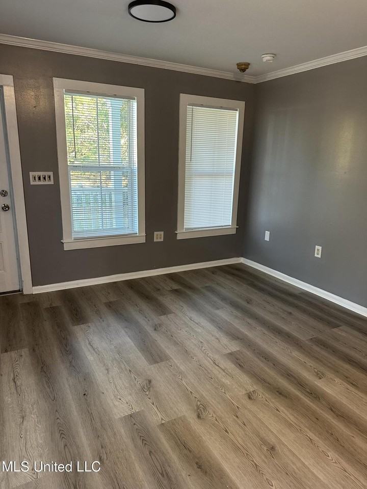 9101 Travis Avenue - Photo 3 of 8