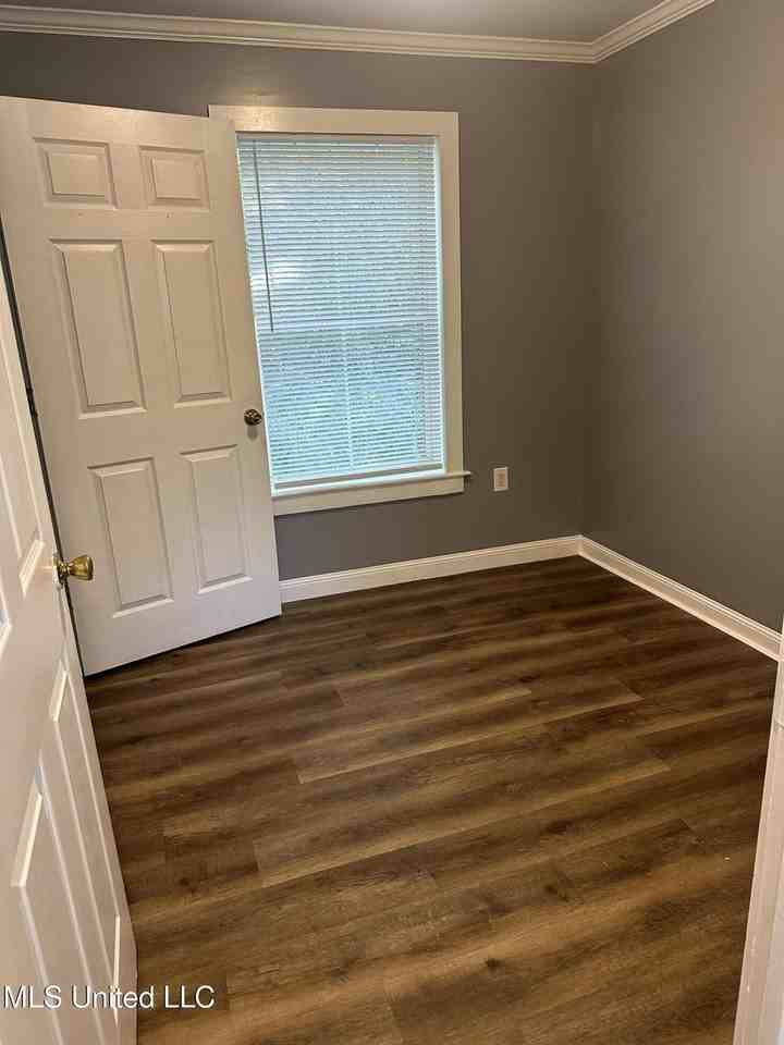 9101 Travis Avenue - Photo 4 of 8