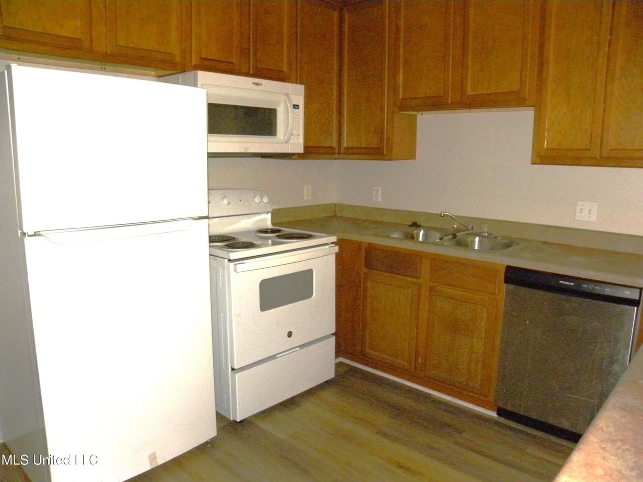 2425 Esplanade St Lot A #B - Photo 6 of 24