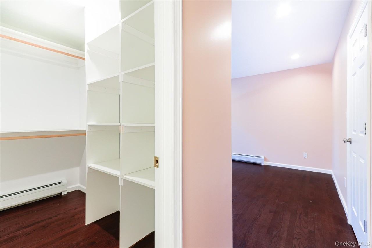 12 14th St - Photo 2 of 33