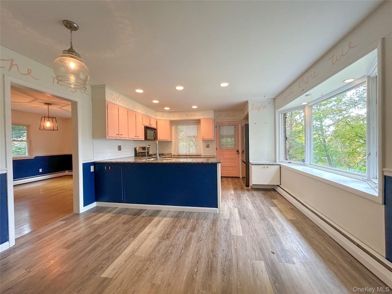 193 Bower Rd - Photo 2 of 14