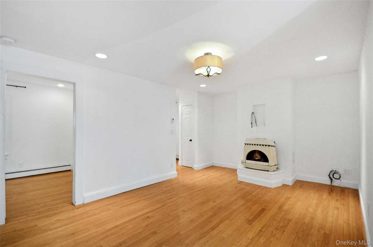 29 S Eckar St - Photo 2 of 12