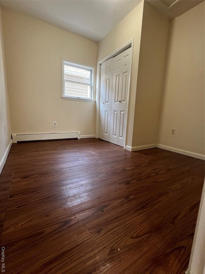 22 Sharp Street - Photo 6 of 11