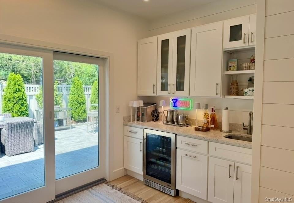 2174 Bay Blvd - Photo 7 of 30