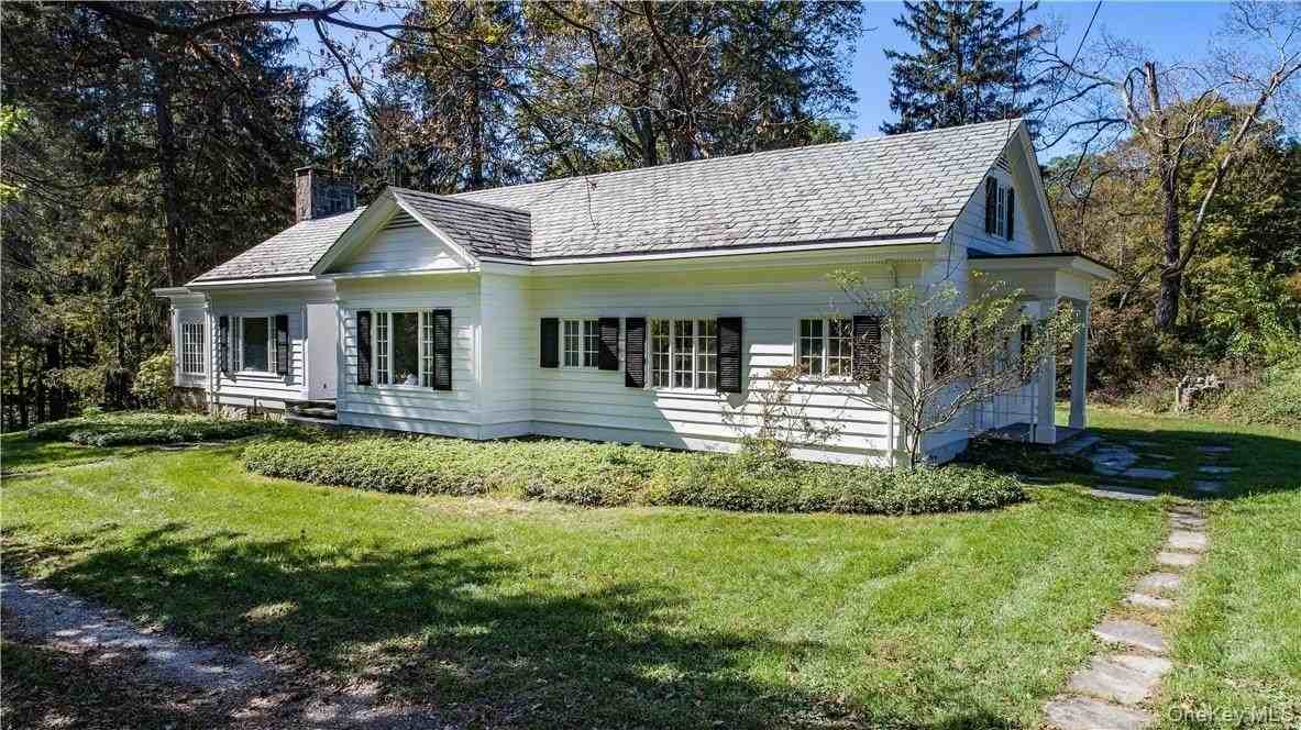 21 Tinker Town Rd - Photo 2 of 27