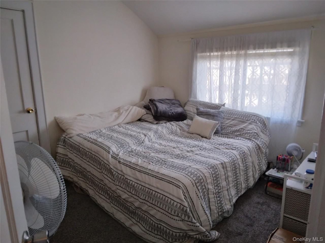 666 Willis Ave #3rdFL - Photo 4 of 6