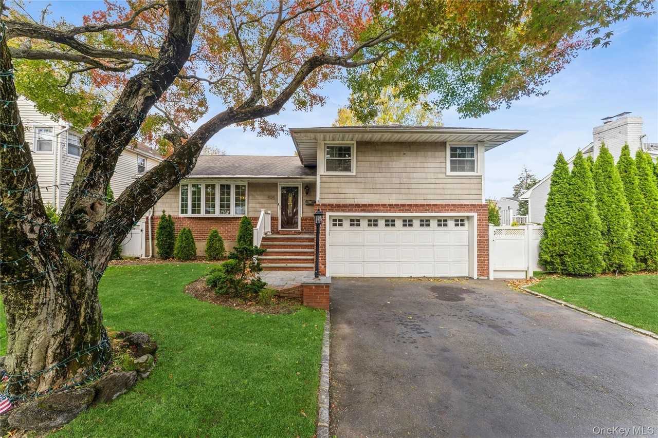 575 Cornwell Ave - Photo 3 of 27