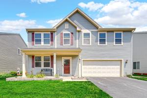 featured image of 821 Chopin Place