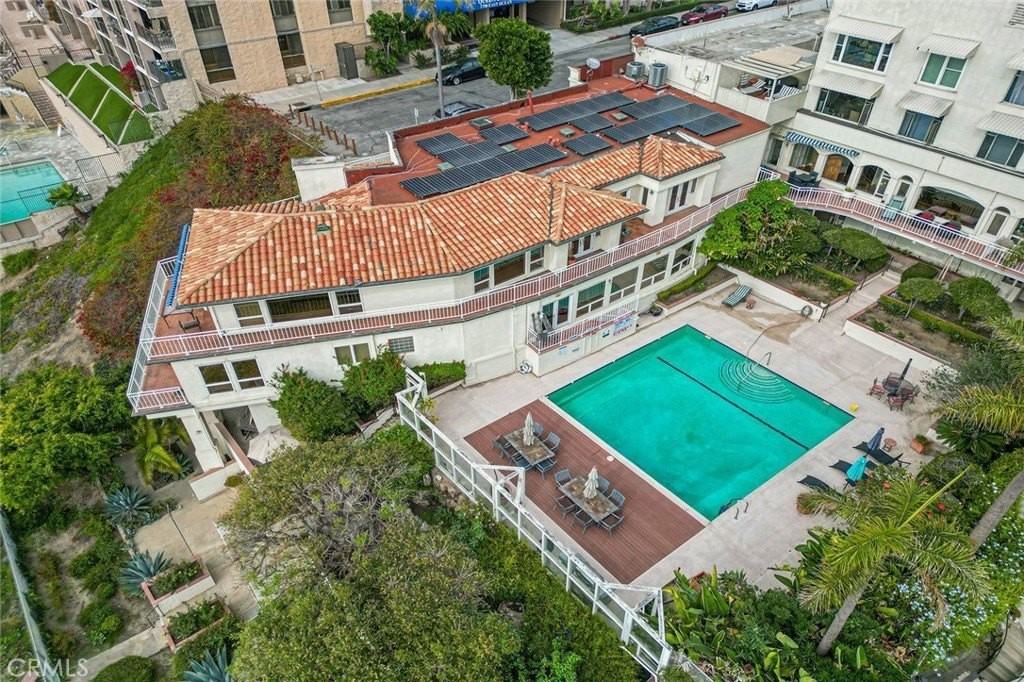 1800 E Ocean Blvd - Photo 2 of 44