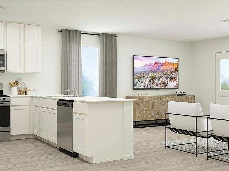 11345 Rodeo Dr - Photo 4 of 22