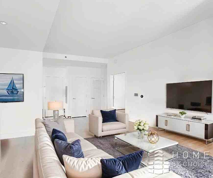 69 East 125th Street