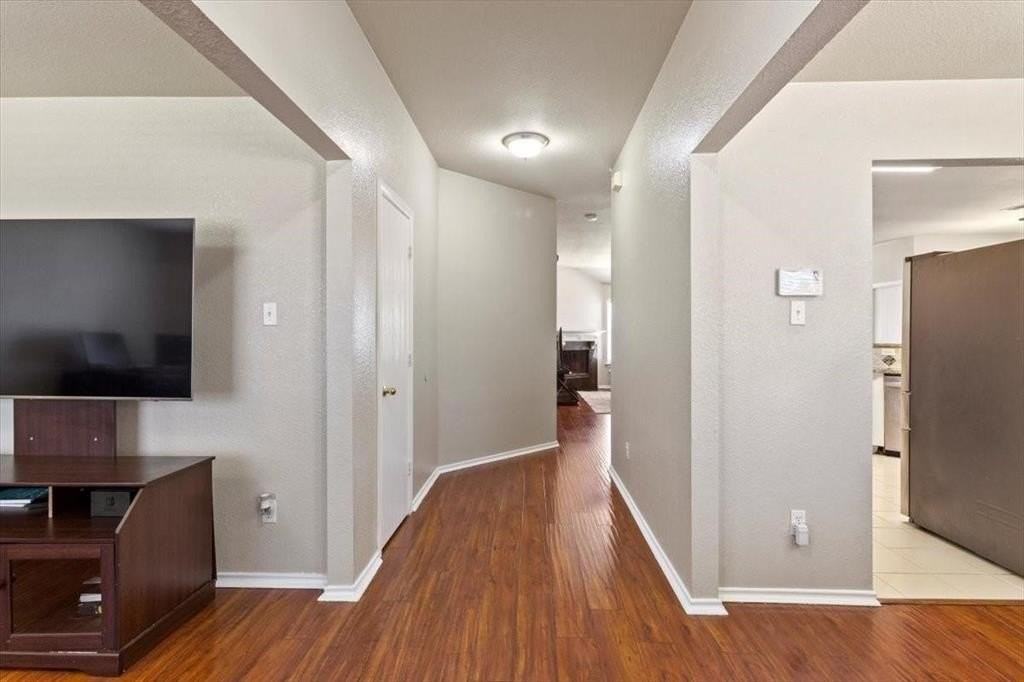 7617 Dockside Dr - Photo 7 of 9