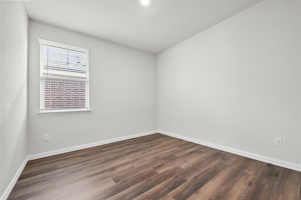 5832 Rostherne Dr - Photo 7 of 16