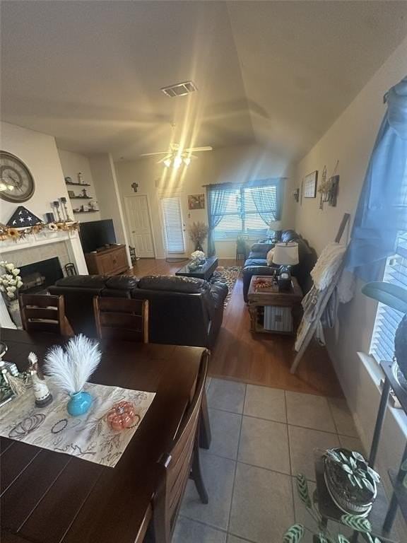 715 W Milton Dr - Photo 3 of 10