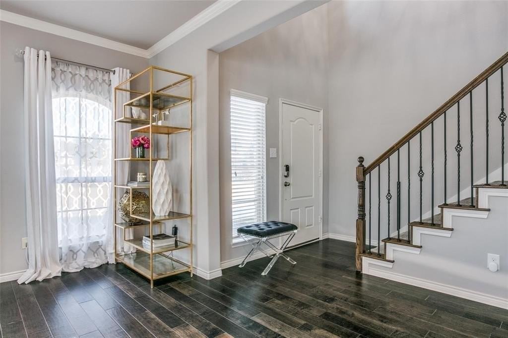 4295 Indian Run Dr - Photo 4 of 24