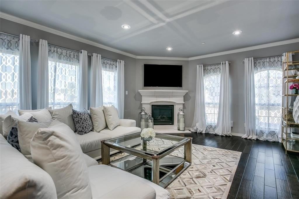 4295 Indian Run Dr - Photo 7 of 24