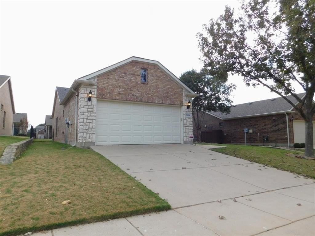 3904 Stone Oak Blvd - Photo 2 of 29