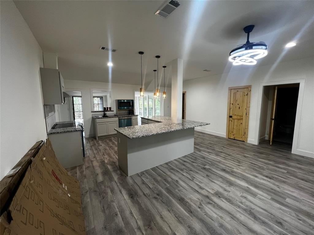 208 Cliffdale Avenue - Photo 6 of 30