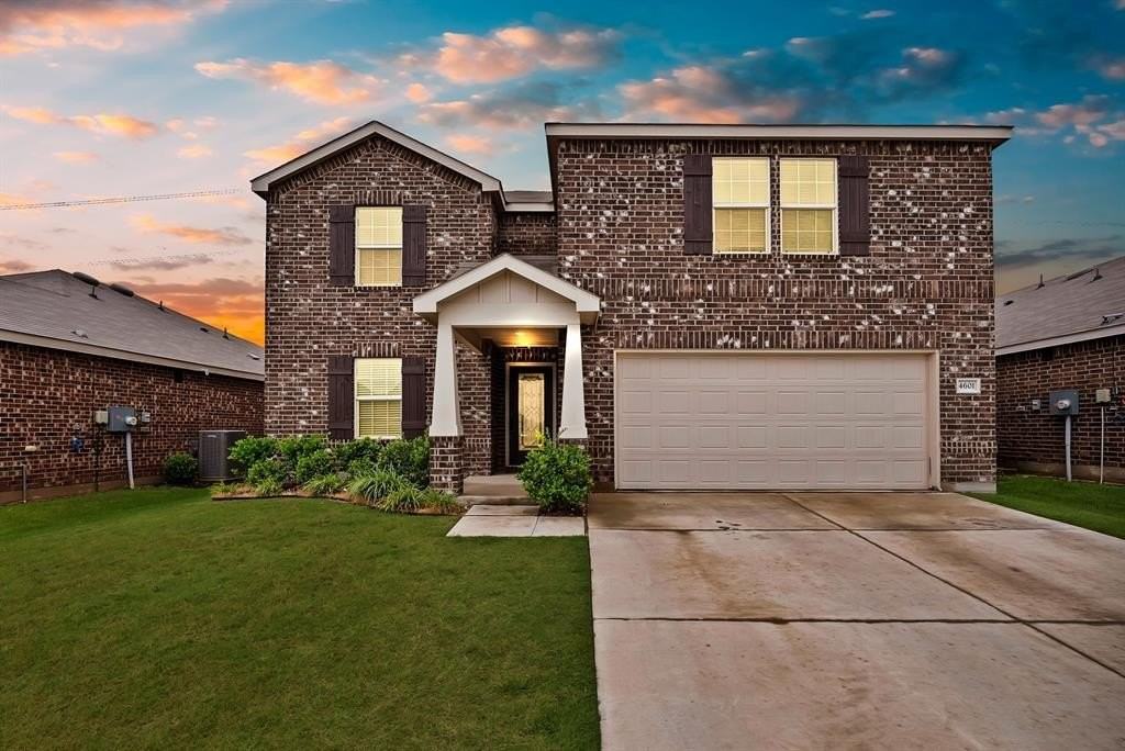 4601 Greenham Ln - Photo 3 of 37