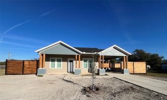 615 Luxton Street - Photo 1 of 1