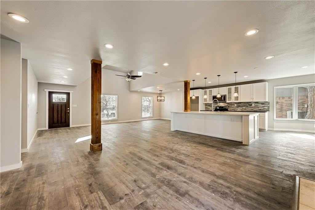 10216 Carry Back Cir - Photo 6 of 28