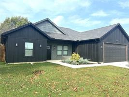 featured image of 512 South Fifth Street