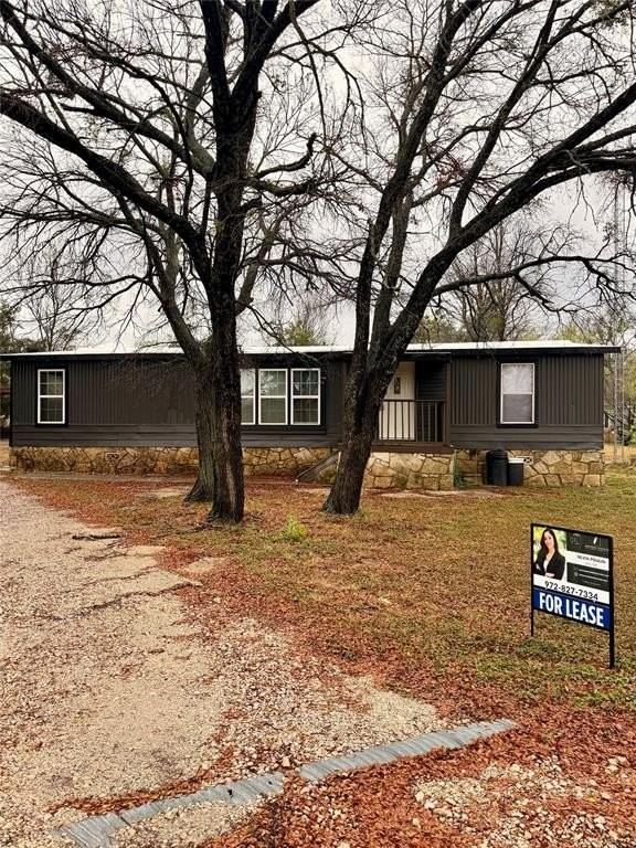 923 Guadalupe River Dr - Photo 2 of 29