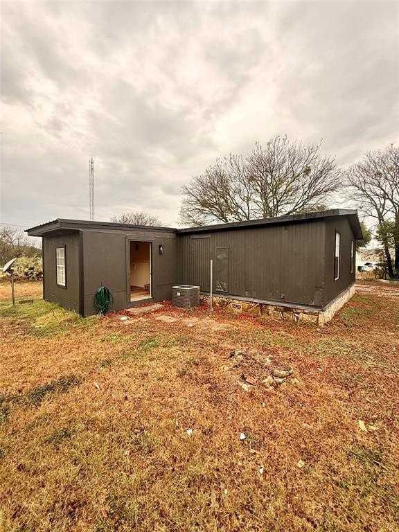 923 Guadalupe River Dr - Photo 6 of 29