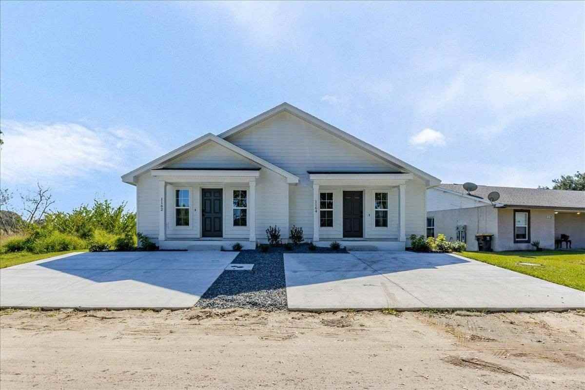 1162 1162 or 1164 Fairway Dr.