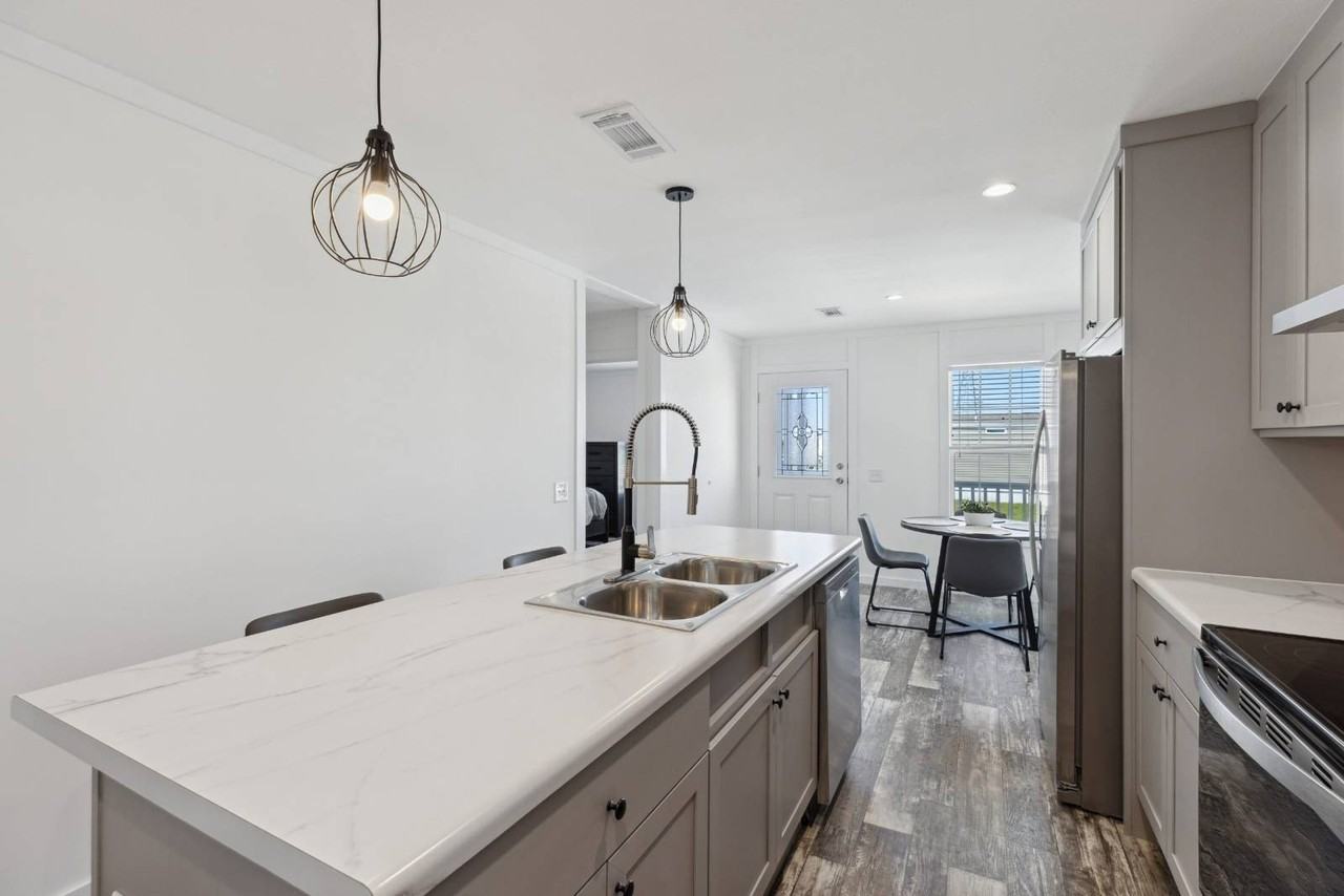 145 Corbans Way - Photo 5 of 22