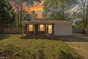 featured image of 1817 Riddle Avenue