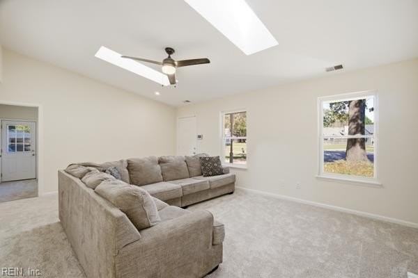 1817 Riddle Ave - Photo 3 of 26