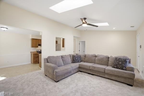 1817 Riddle Ave - Photo 5 of 26