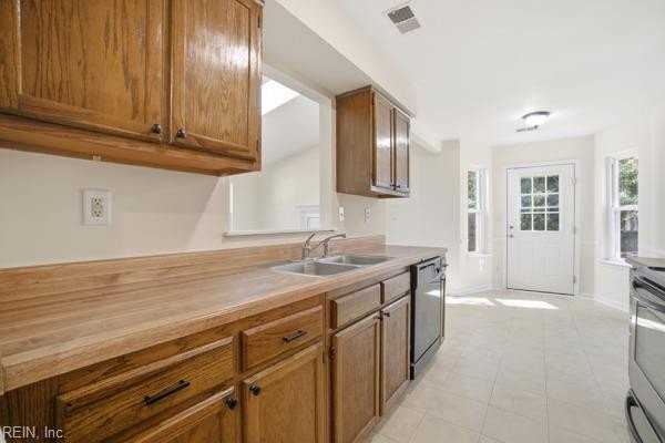 1817 Riddle Ave - Photo 7 of 26